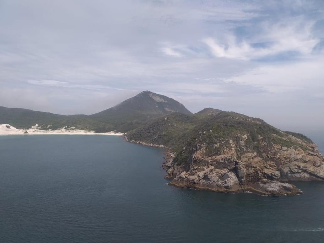 Kitnet Da Izumi Villa Кабо Фрио Екстериор снимка